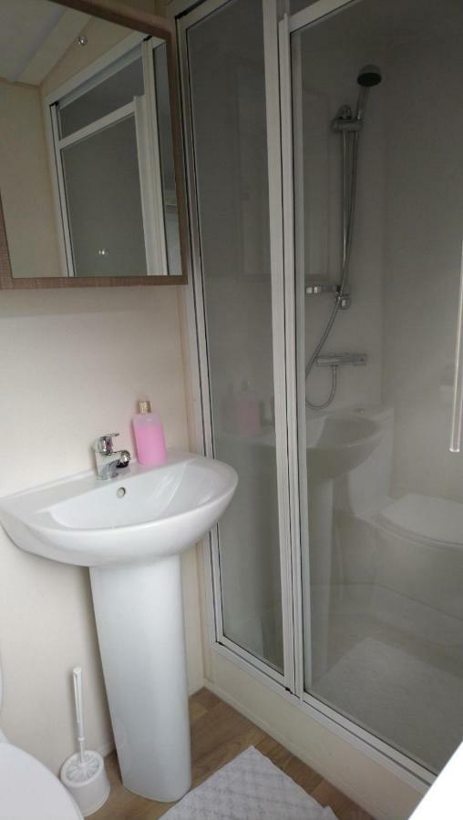 West Lodge Caravan Park คอมรี ภายนอก รูปภาพ